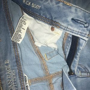 Boot cut jeans 6S American Eagle